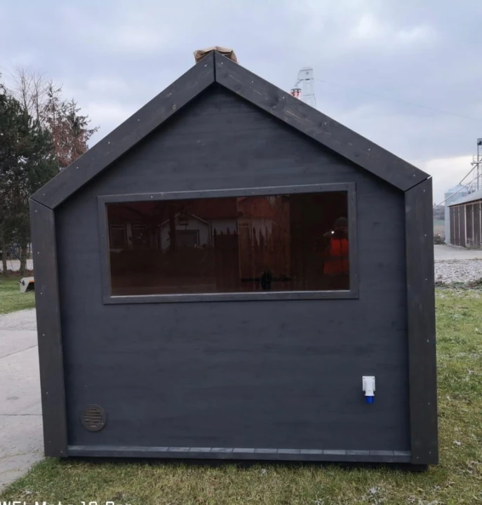 Sauna ogrodowa STODOŁA – świerk syberyjski, piec Harvia
