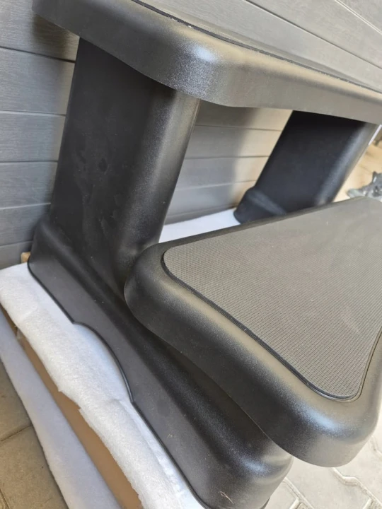 Schodki schody do jacuzzi 72x52x42